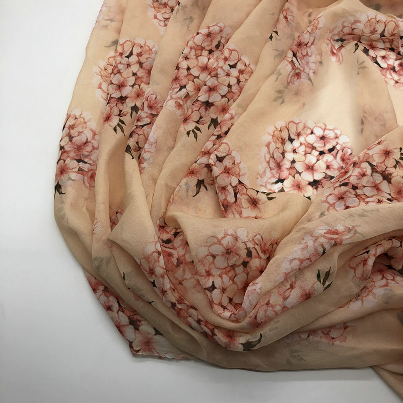 China Source Factory Customized  8mm 10mm 12mm Silk Chiffon and Georgette printed fabric