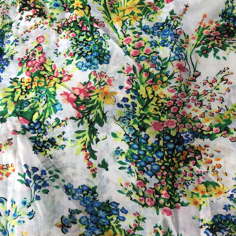 36S 60S Ramie small floral print fabric is breathable and comfortable, suitable for summer skirts and shorts Kid and lady