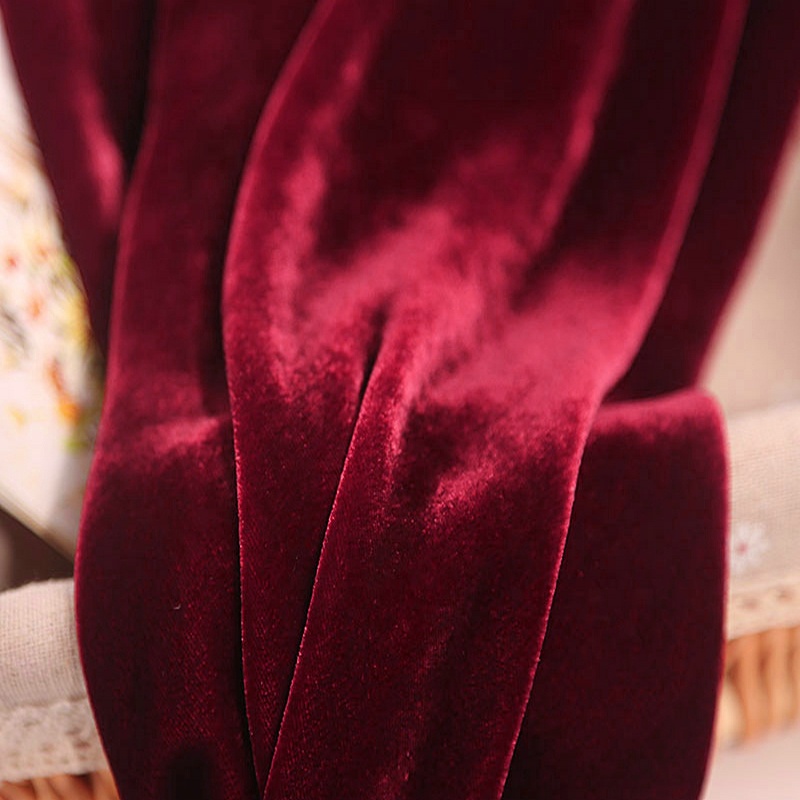 Luxury Italian Viscose Silk Velvet Fabric Hand Soft Velour Wholesale Fabric Silk Velve Solid color
