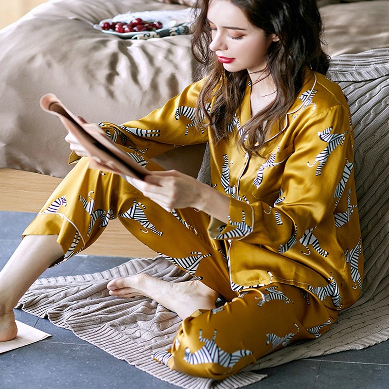 100% silk long ladies pajamas and home wear zebra print